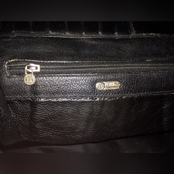 Fendi black bifold wallet - Picture 4 of 7